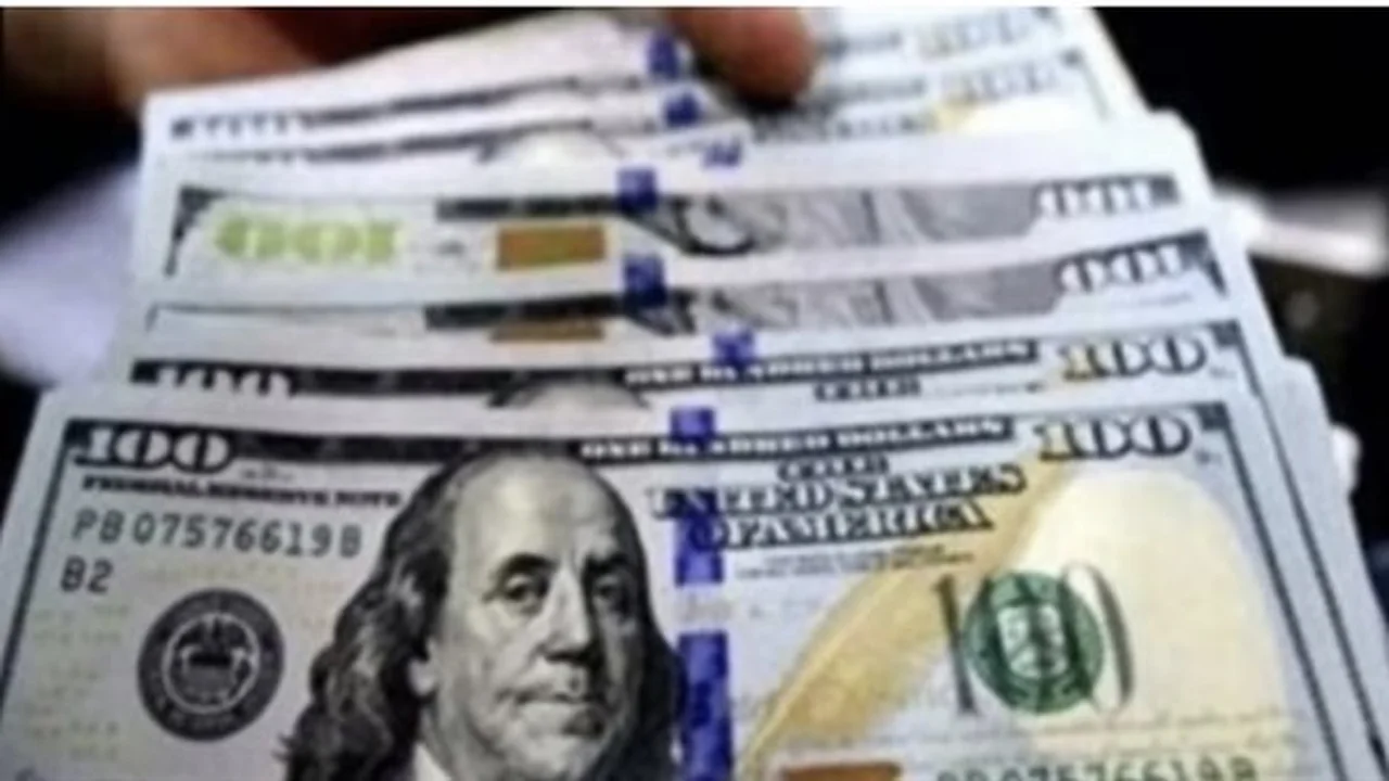 استقرار سعر الدولار مقابل الجنيه المصري خلال عطلة البنوك الأسبوعية